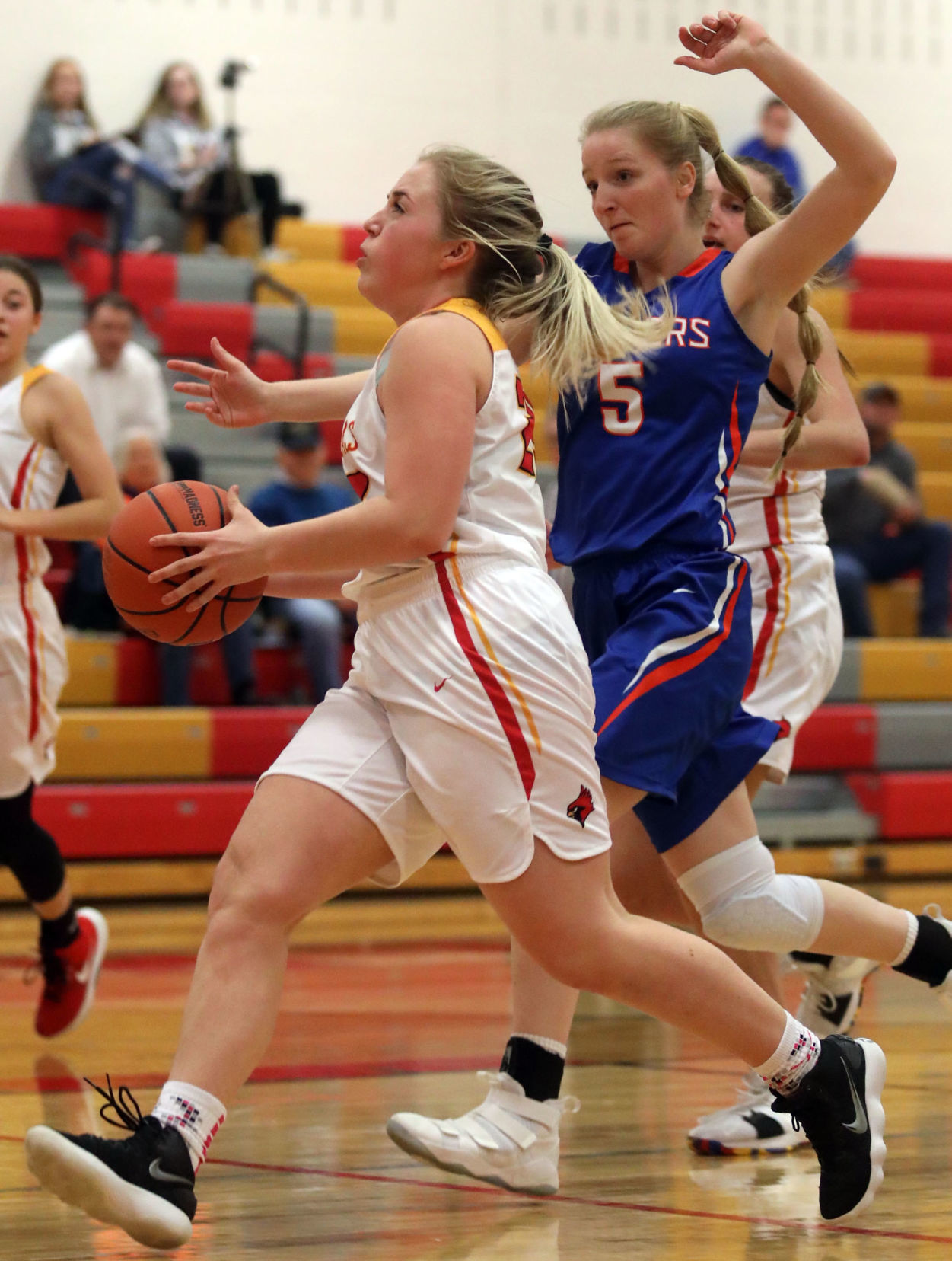 Warrensburg Latham vs Argenta Oreana girls basketball 14 2.4.19.jpg